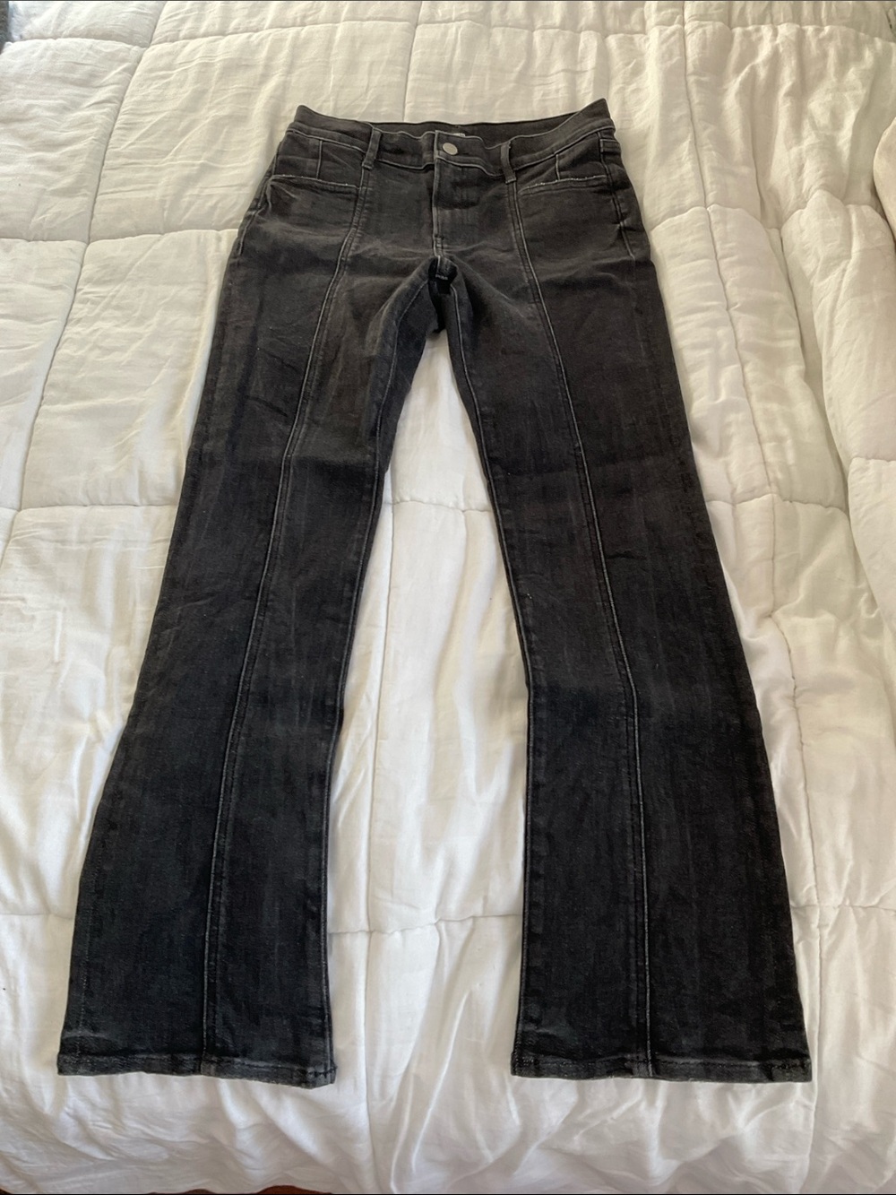 Express charcoal skyscraper mid rise jeans, 6 short